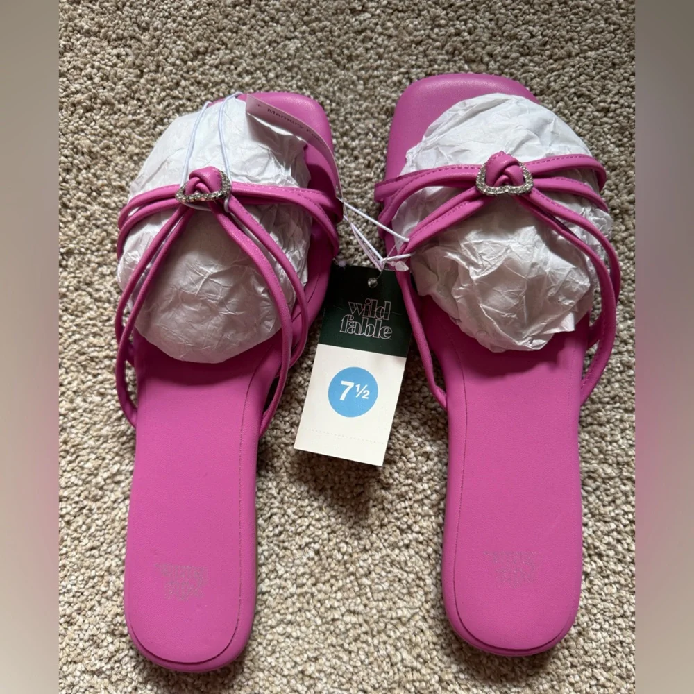 Wild Fable Pink Flat Strappy Sandals - Picture 2 of 5